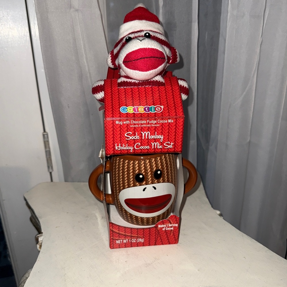 Sock Monkey Holiday Christmas Cocoa Mix Mug Monkey Plush, EXPIRED 2016, NIB, NOS